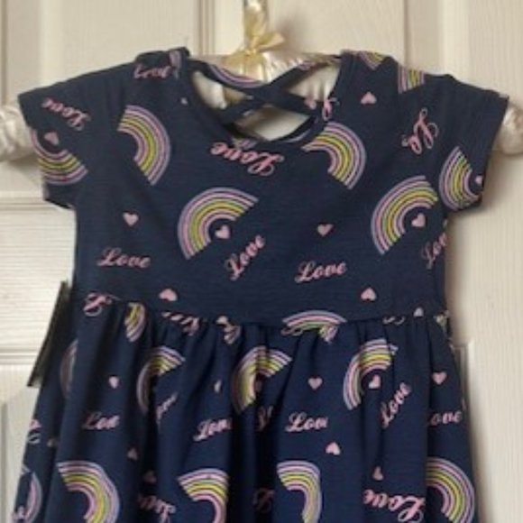 Toddler's Casual Dress, Size 3T - Picture 4 of 4